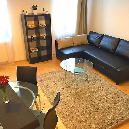 Apartment Gozsdu *