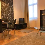 Apartamento Gozsdu