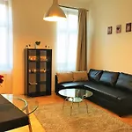 Gozsdu * Budapest
